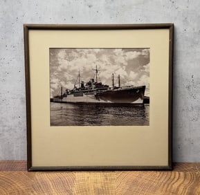WW2 US Navy Battleship Photo