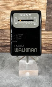 Sony FM AM Walkman SRF-39