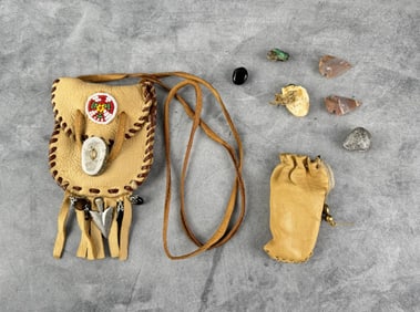 Native American Indian Medicine Pouch & Contents