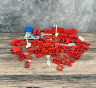 Collection of Assorted Vintage Legos