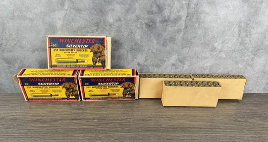 60 Rounds Winchester Silvertip .257 Roberts Brass