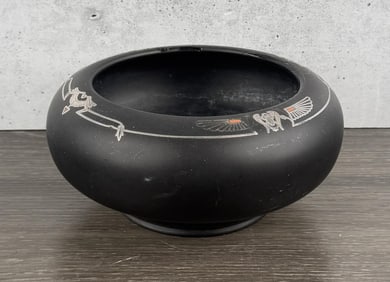 Tiffin Black Amethyst Bowl With Sterling Inlay