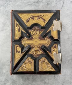 Self Pronouncing Edition Combination Holy Bible