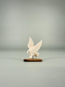 Alaskan Inuit Eskimo Carved Eagle