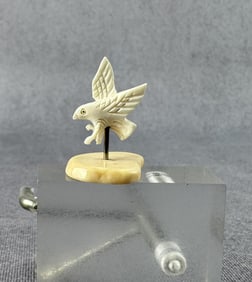 Alaskan Inuit Eskimo Carved Eagle