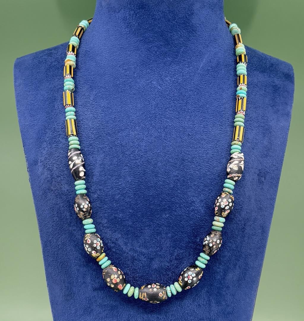 Native American Indian Trade Beads (1 of 3)
