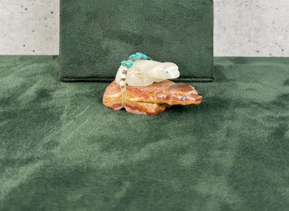 Elroy Pablito Zuni Carved Badger Fetish (1 of 5)