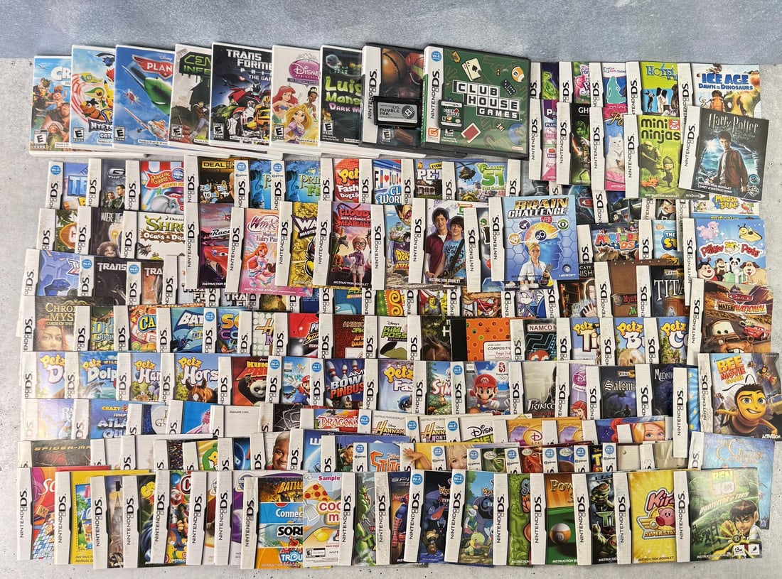 Nintendo DS Video Game Manuals and Cases (1 of 8)