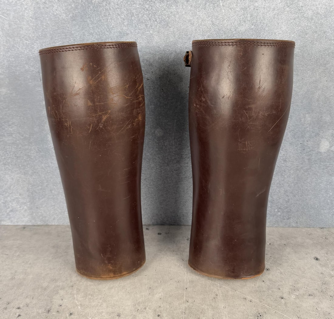 WW1 WWI Leather Cavalry Leggings Gaiters: Nice examples