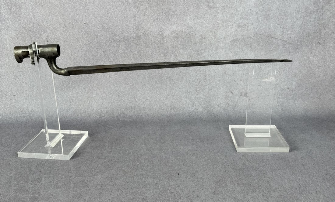 Civil War P1853 1853 Salter & Co Socket Bayonet: No scabbard.