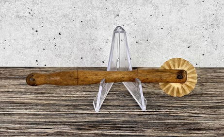 Antique Sailor Made Whale Bone Pie Crimper