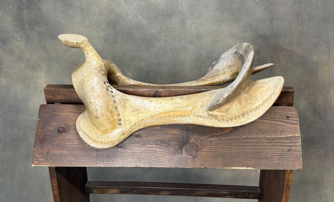 Rawhide Covered Cowboy Western Saddle Tree (1 of 8)