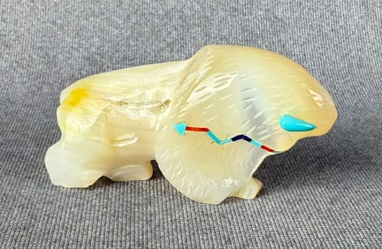 Amos Pino Navajo Carved Buffalo Fetish