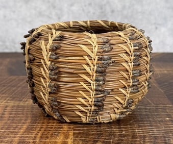 Native American Indian Pine Needle Basket
