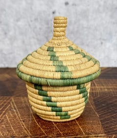 Yupik Eskimo Alaska Native Lidded Coil Basket