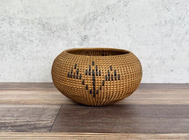 California Washoe Native American Indian Basket
