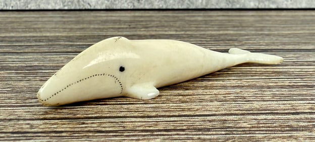 Alaskan Inuit Eskimo Carved Bowhead Whale