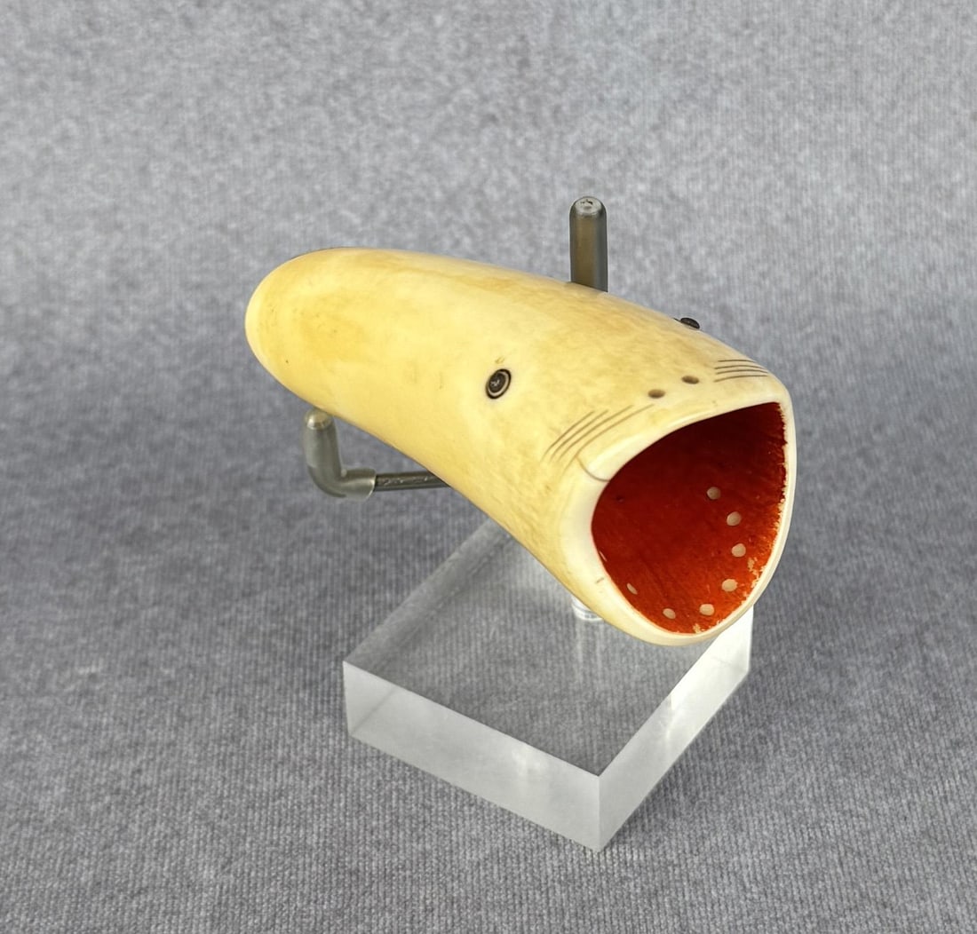 Alaskan Inuit Eskimo Seal Effigy Amulet (1 of 4)