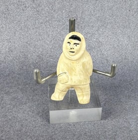 Alaskan Inuit Eskimo Carved Figure