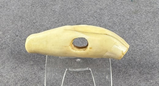 Ancient Thule Inuit Alaskan Eskimo Bear Toggle