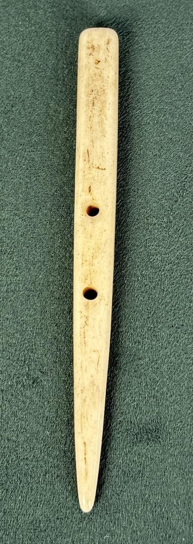 Ancient Thule Inuit Alaskan Eskimo Awl: 3 7/8" long.
