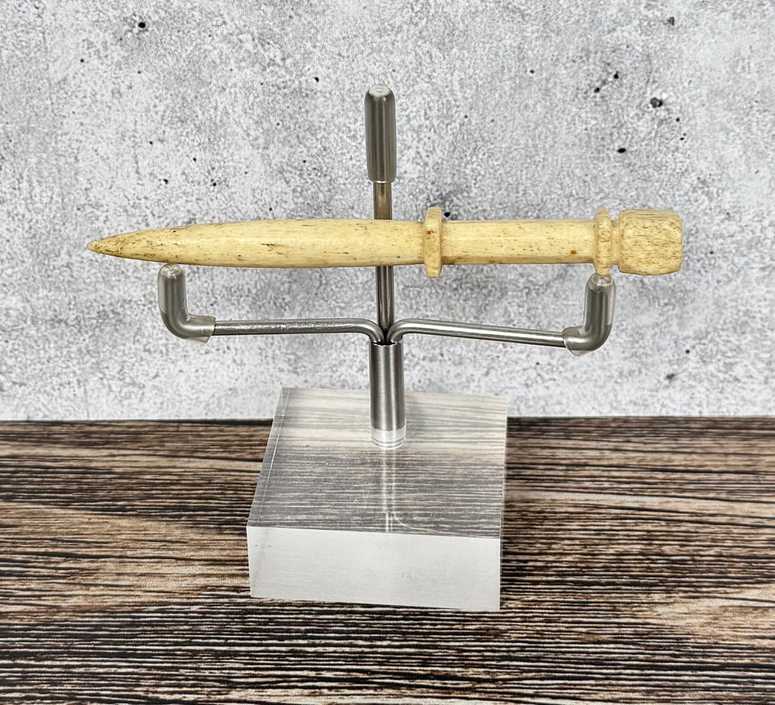 Ancient Thule Inuit Alaskan Eskimo Awl: 3 5/8" long.