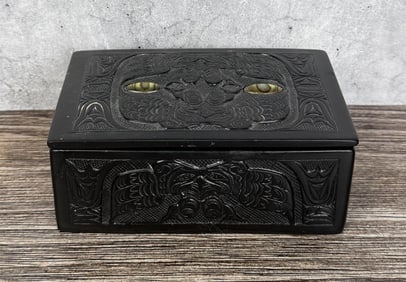 Pearlite Northwest Coast Indian Box