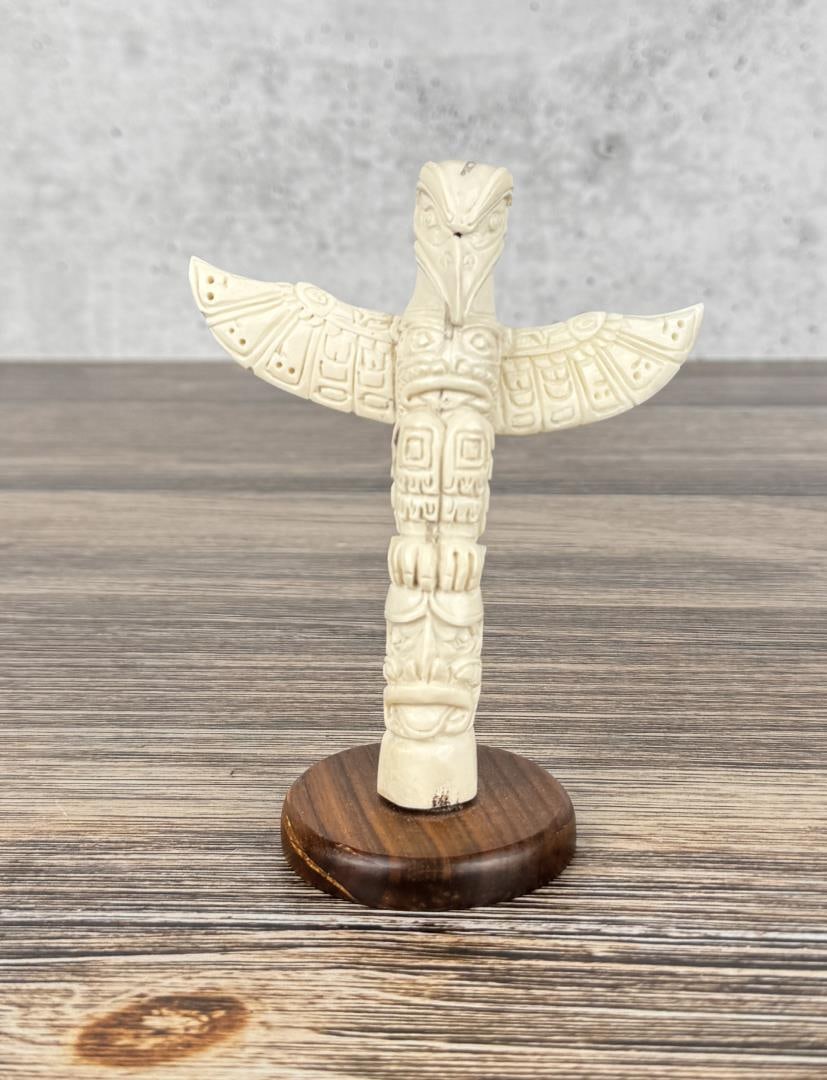 Alaskan Inuit Eskimo Carved Totem Pole (1 of 5)