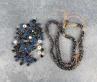 Native American Indian Trade Beads Skunk