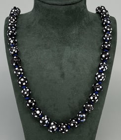 Native American Indian Trade Beads Skunk