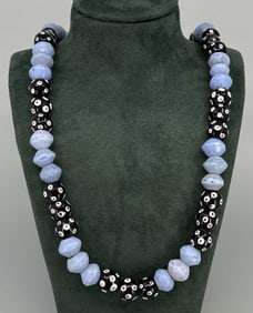 Native American Indian Trade Beads Skunk