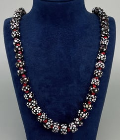 Native American Indian Trade Beads Skunk