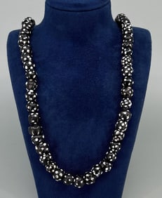 Native American Indian Trade Beads Skunk