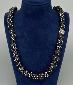 Native American Indian Trade Beads Skunk