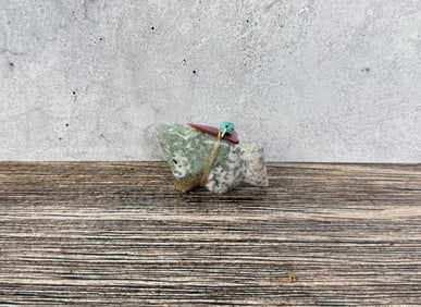 Daphne Quam Zuni Ruby Fuchsite Coyote Fetish