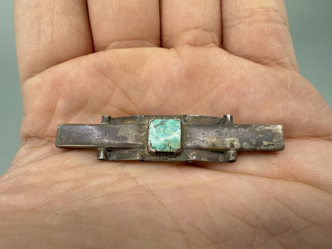Navajo Sterling Silver Turquoise Bar Pin Brooch (1 of 4)