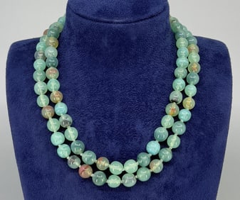 Art Deco Green Glass Necklace
