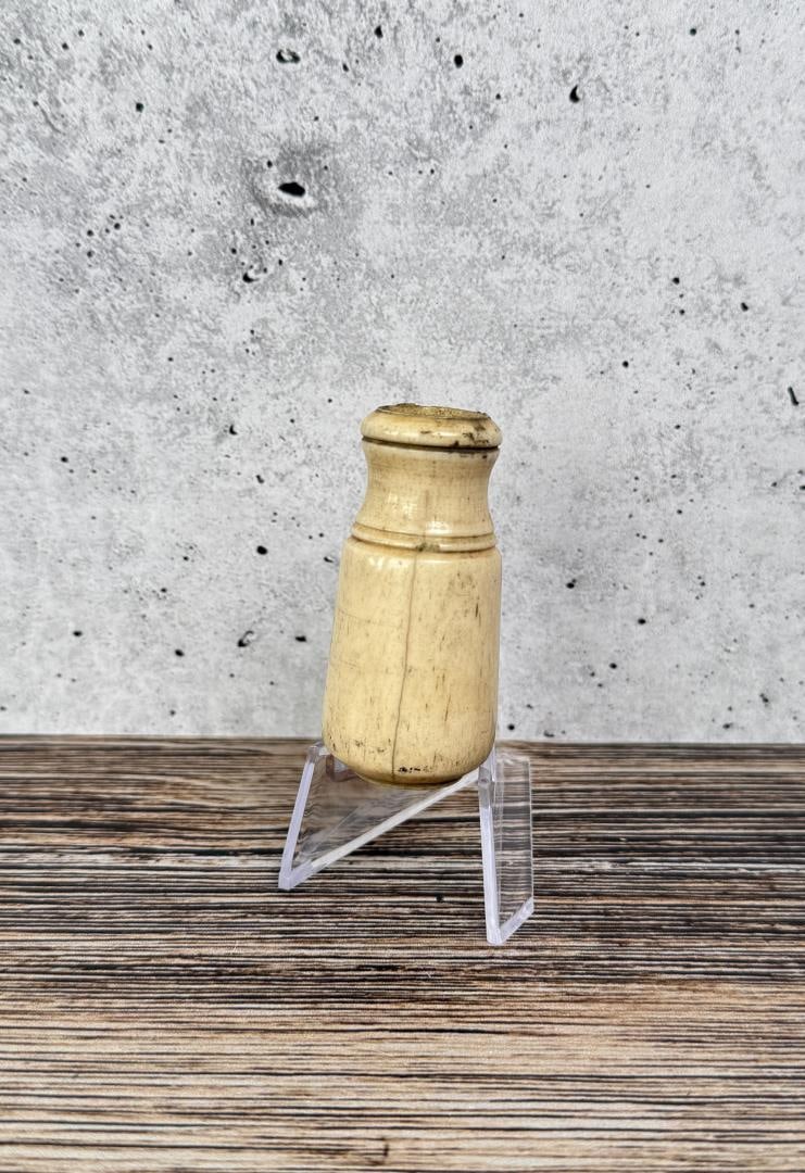 Sailor Carved Whale Bone Parasol Handle: 2 1/4" long.