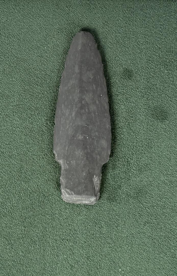 Ancient Thule Inuit Alaskan Eskimo Slate Arrowhead (1 of 4)
