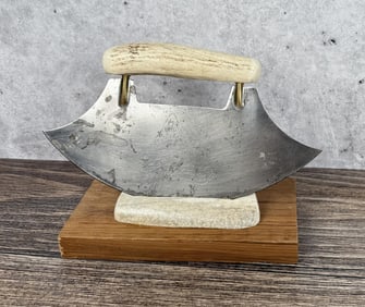 Alaskan Inuit Eskimo Horn Handle Ulu