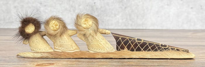 Alaskan Inuit Eskimo Carving