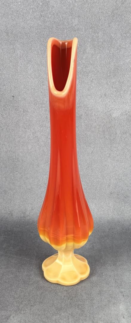 LE Smith Bittersweet Art Glass Swung Vase: 14 1/2" tall by 3 1/4" in diameter