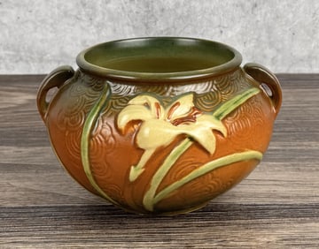 Roseville Pottery 671 Zephyr Lily Jardiniere