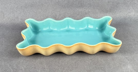 Catalina Pottery Ruffled Planter
