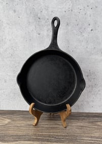 Griswold Merit #8 1904 Cast Iron Skillet