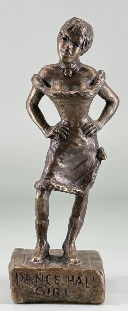 Tom Knapp Dance Hall Girl Bronze (1 of 6)