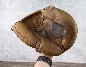 Wilson Hal Smith Baseball Catcher's Mitt Glove