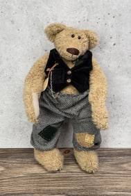 Lonnie St. Martins Homespun Chandler Bear
