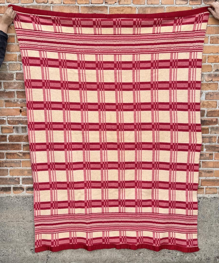 Wool Camp Blanket (1 of 3)