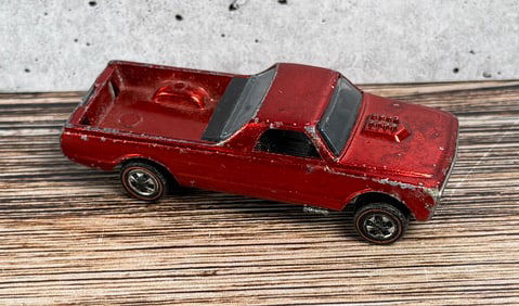 Hot Wheels Custom Fleetside Redline Sky Show Red